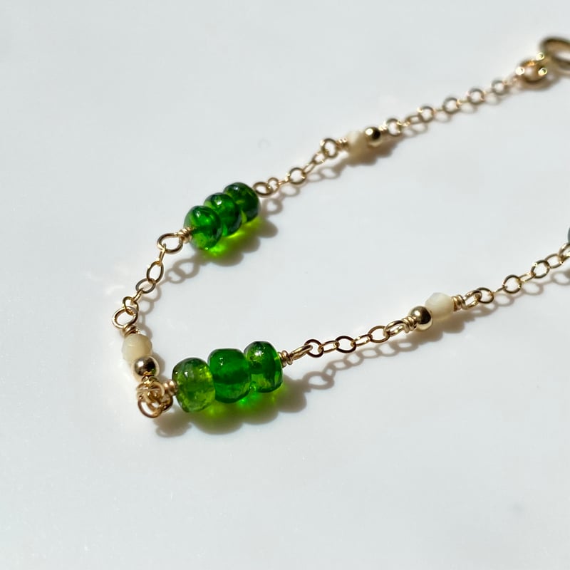 クロムダイオプサイトと天然翡翠の2連ブレスレット14kgf クロムダイオプサイトと天然翡翠の2連ブレスレット14kgf