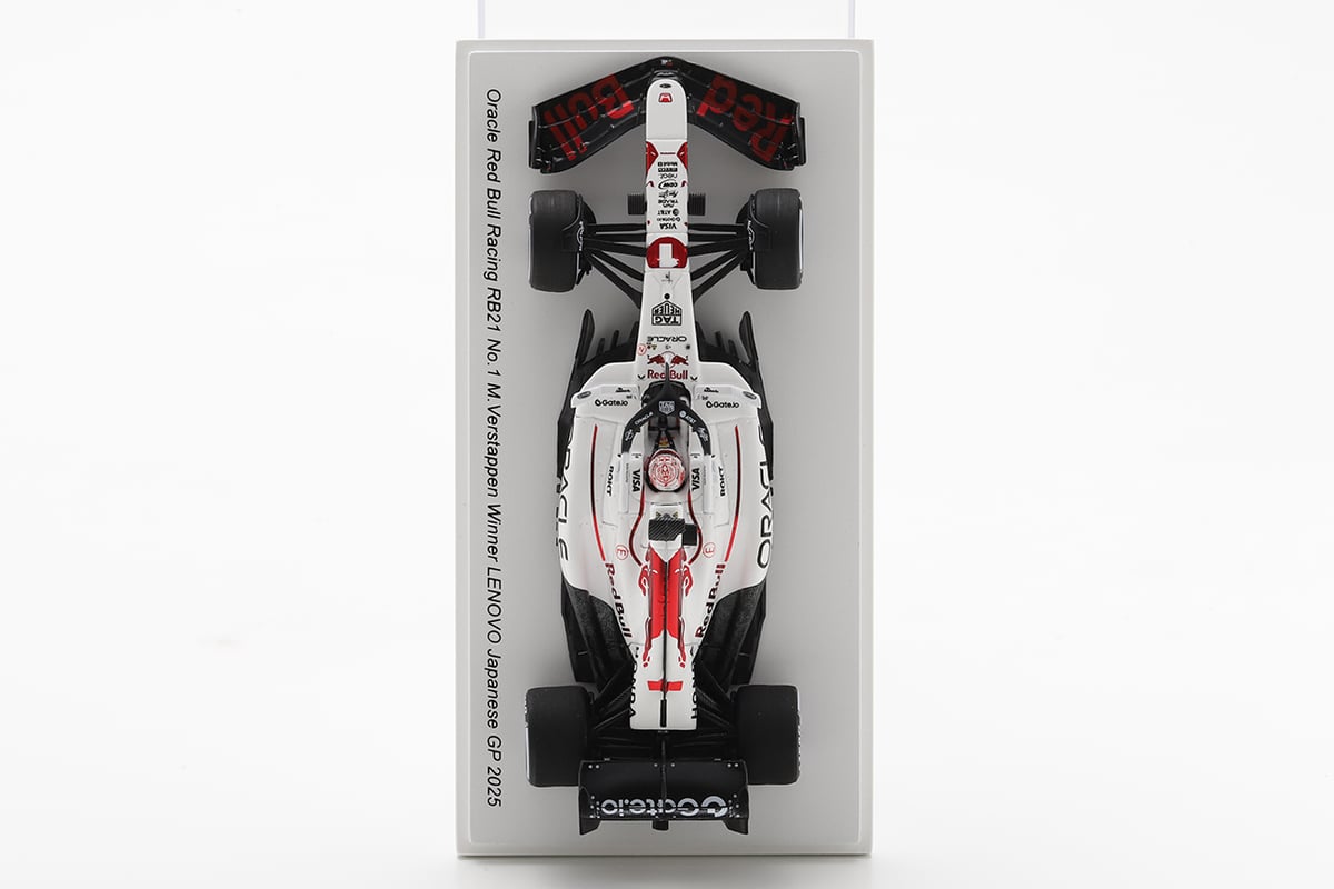 丸子さん予約品F1ミニカー 緑 赤 オープンカー 8-21 2025 F1ミニカー日本GP仕様【No.1 Max Verstappen】 | mobili