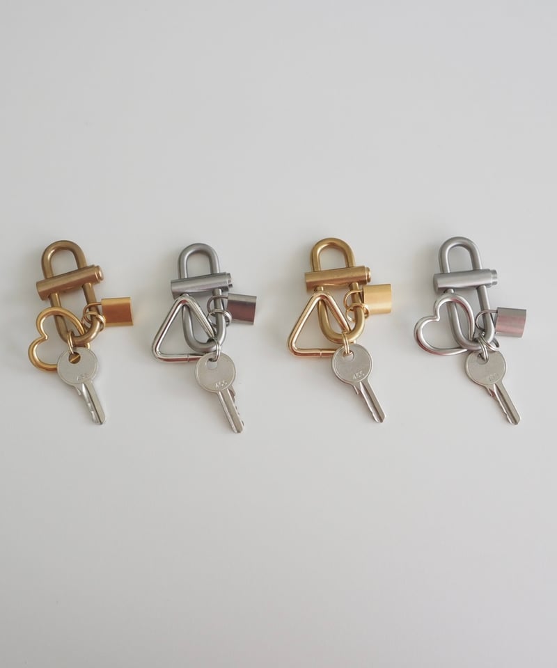 triangle hoop key ring - gold - | LUNACHIC