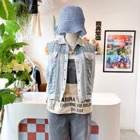 80~90s' embroidery no-sleeve tops