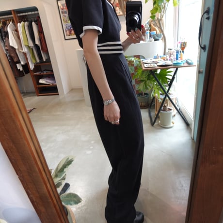 80s' black all in one