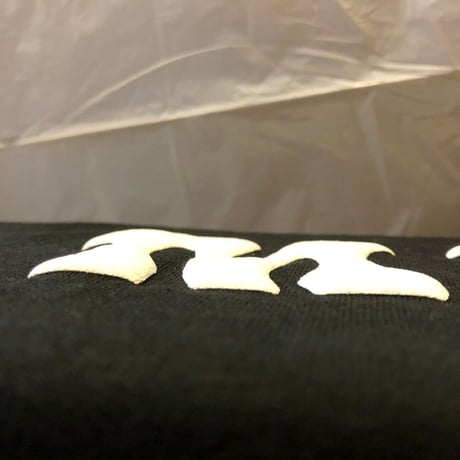 モコプリントオーバースリッド Tシャツ