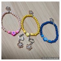 レディース、キッズビーズカラフルブレスレットお花モチーフ3点セットとイヤリング