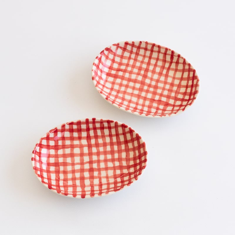 チェックのオーバル皿 レッド | daughter