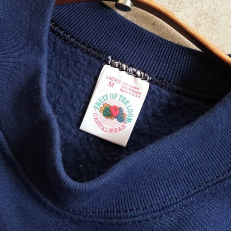 USA "FRUITS OF THE ROOM" solid raglan sweatshirt