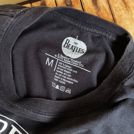 "THE BEATLES" 100% cotton "ABBEY ROAD" t-shirt