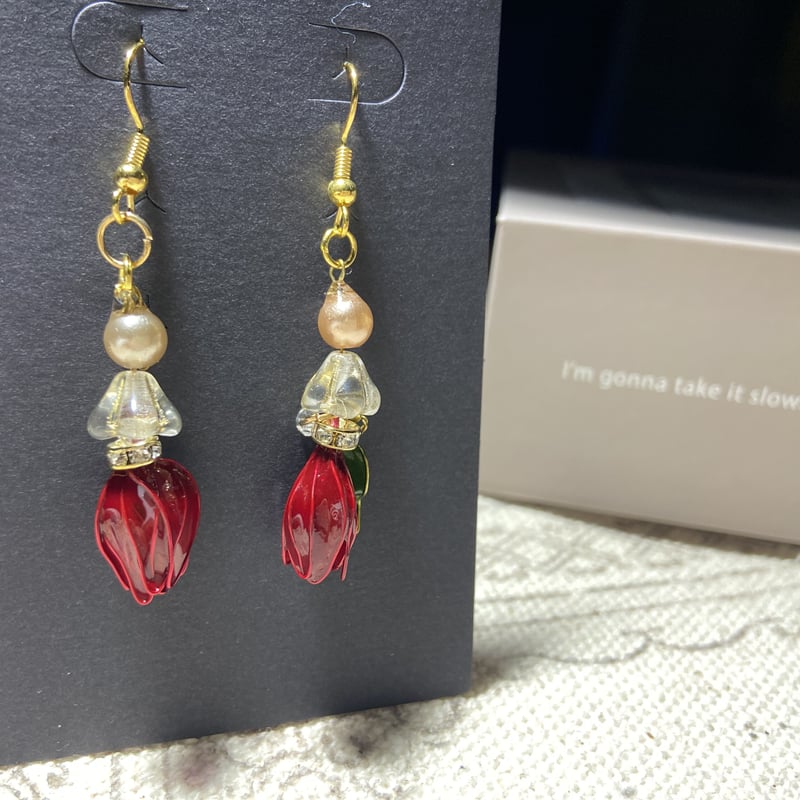 ☆❤️ チューリップ　春　ピアス　イヤリング　ハンドメイド ハンドメイド】 ピアス チューリップ(ディップフラワー