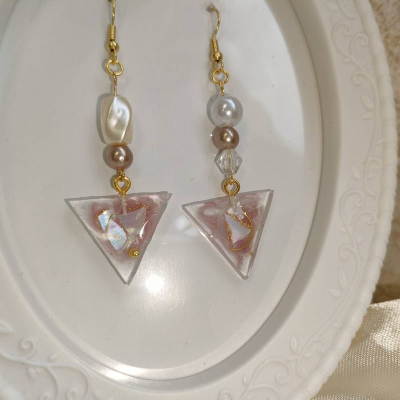 レッド系　レジン　ハンドメイド　ピアス　イヤリング変更可 レッド系 レジン ハンドメイド ピアス イヤリング変更可
