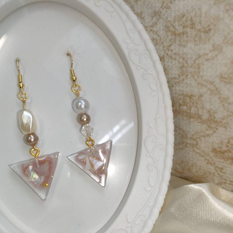 no.021 ハンドメイド レジン ピアス イヤリング no.021 ハンドメイド レジン ピアス イヤリング ハンドメイドピアス no