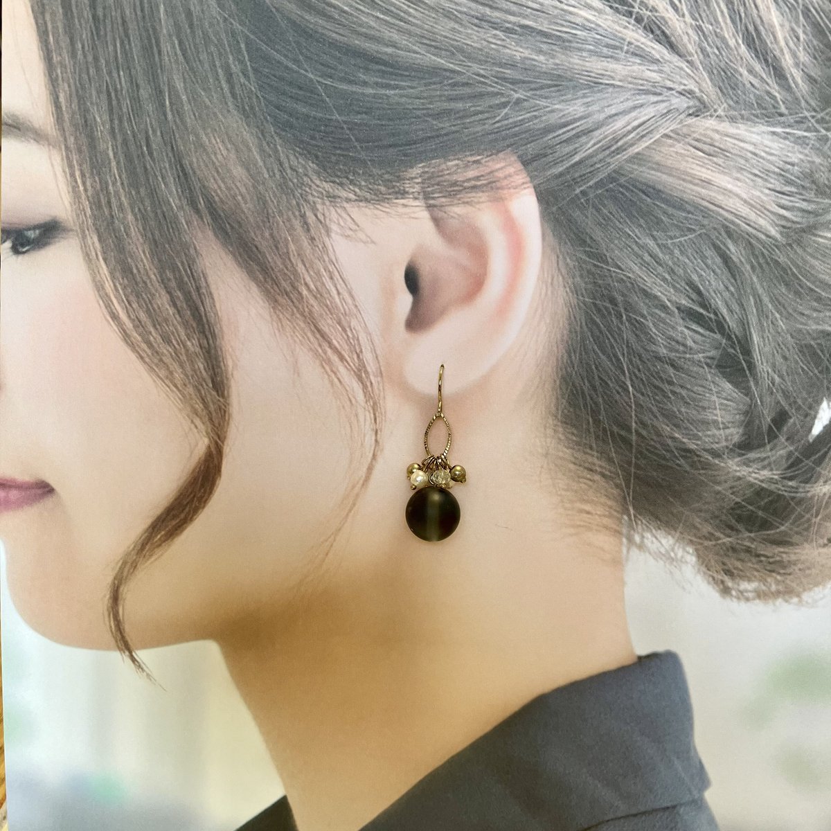 【ハンドメイドピアス】カラフル系　15点　新品 25.偏光ガラス 瑠璃色 フックピアス ハンドメイド | PEARL ROSE