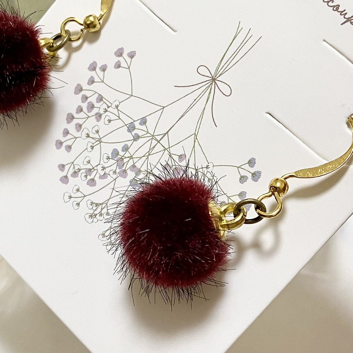 7.秋冬 ファー ボルドー×ゴールド フックピアス ハンドメイド | PEARL ROSE