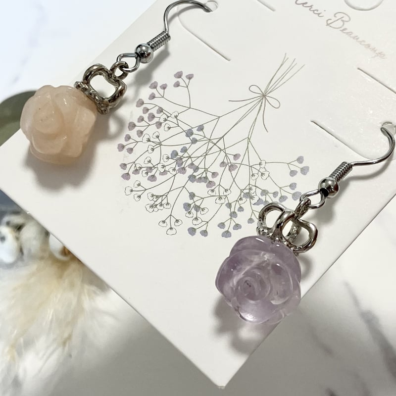 24.天然石 薔薇モチーフ アシメデザイン シルバー フックピアス 