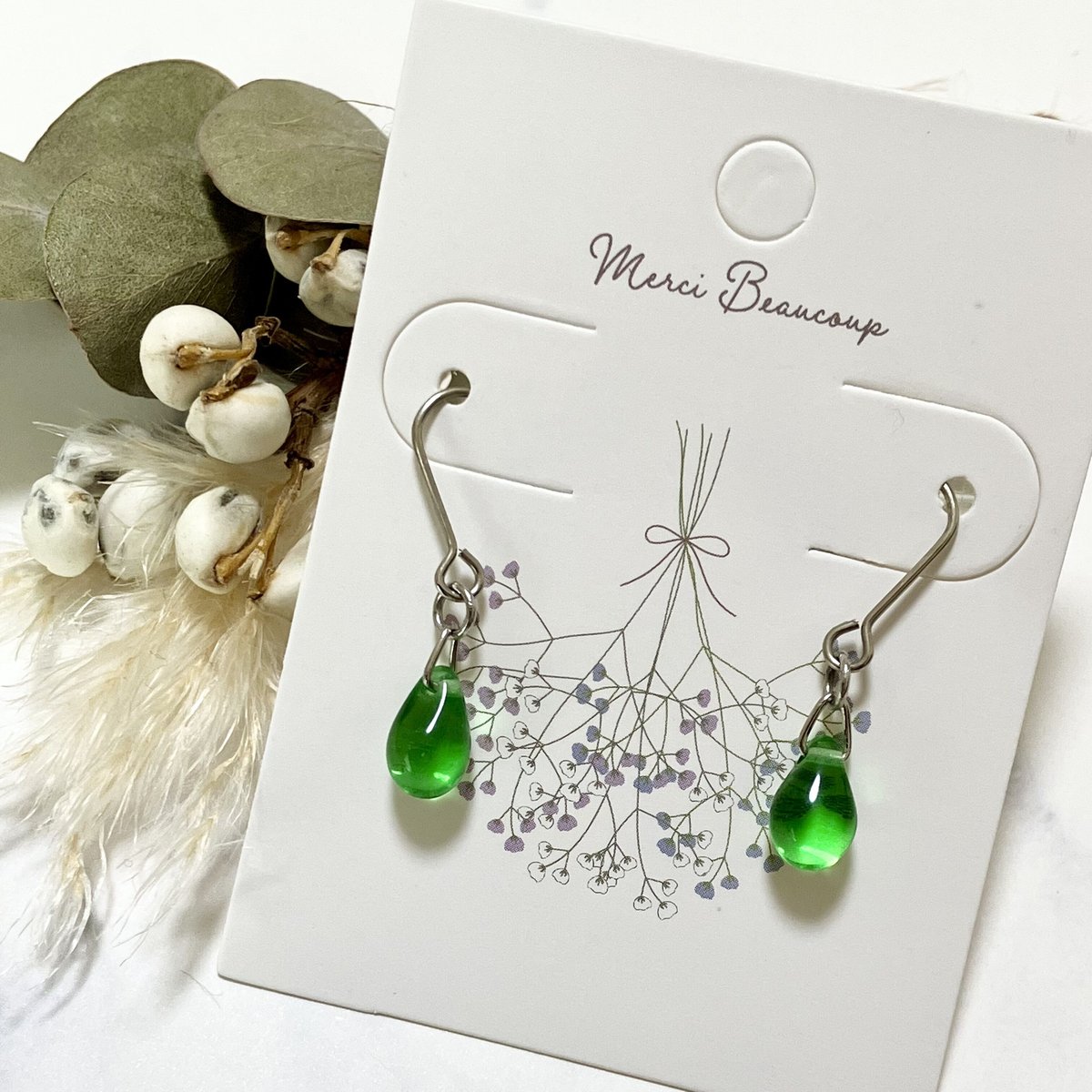 No.70 グリーンのチェコビーズピアス　ハンドメイド No.70 グリーンのチェコビーズピアス ハンドメイド ピアス