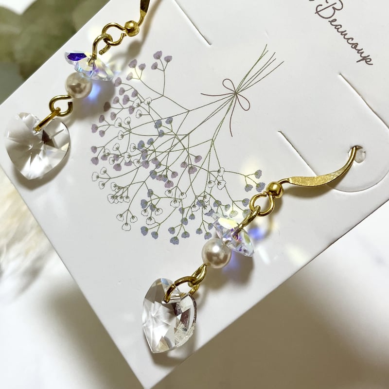 『5197』ハンドメイドピアス 6.クリスタルハート オーロラ ガラスカット ゴールド フックピアス