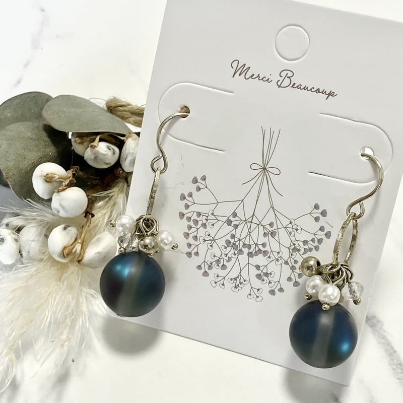 25.偏光ガラス 瑠璃色 フックピアス ハンドメイド | PEARL ROSE