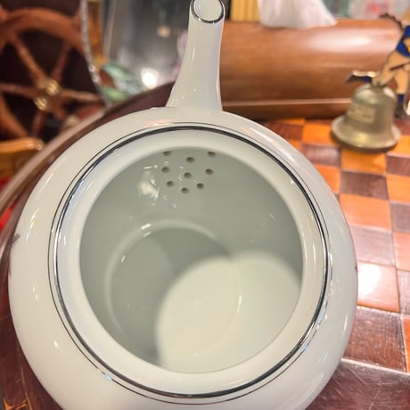 Noritake （ノリタケ）ティーポット