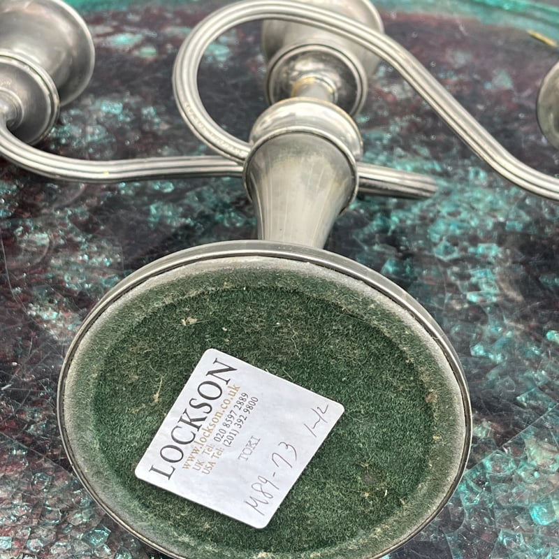 英国製 アンティークキャンドルスタンド | アンティーク家具と喫茶