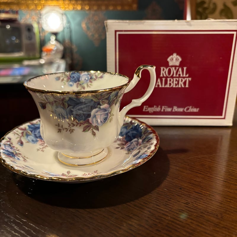 ROYAL ALBERT ロイヤルアルバート カップ&ソーサー 2客セット ROYAL ALBERT ロイヤルアルバート カップ&ソーサー 2客セット