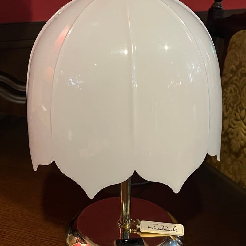 アンティーク ロンドン カレンピーコック花型ランプ | アンティーク