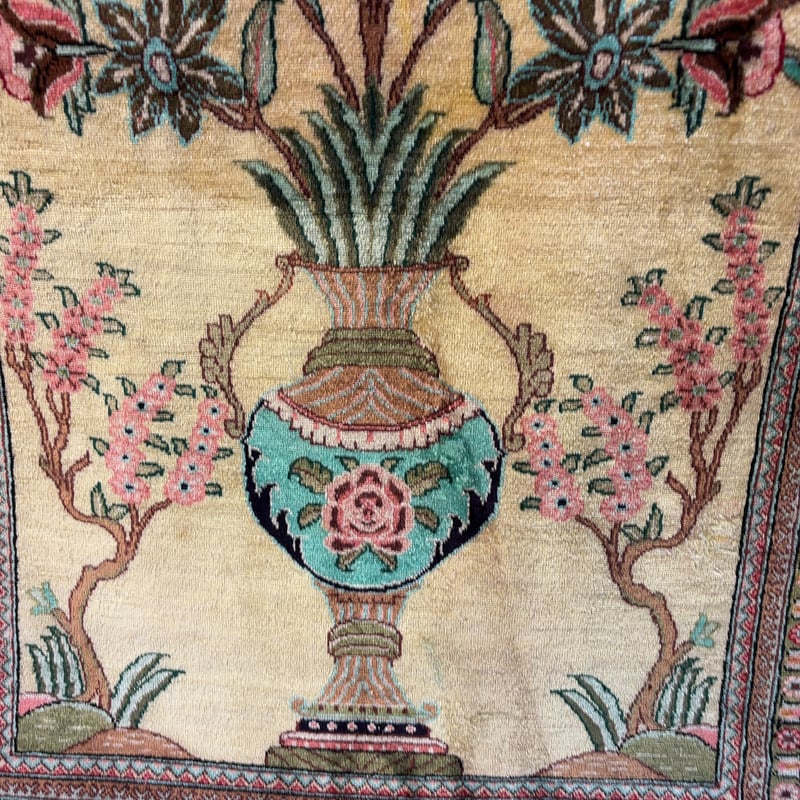 イラン産 高級ペルシャ絨毯 タペストリー シルク製 イラン産 高級ペルシャ絨毯 タペストリー シルク製