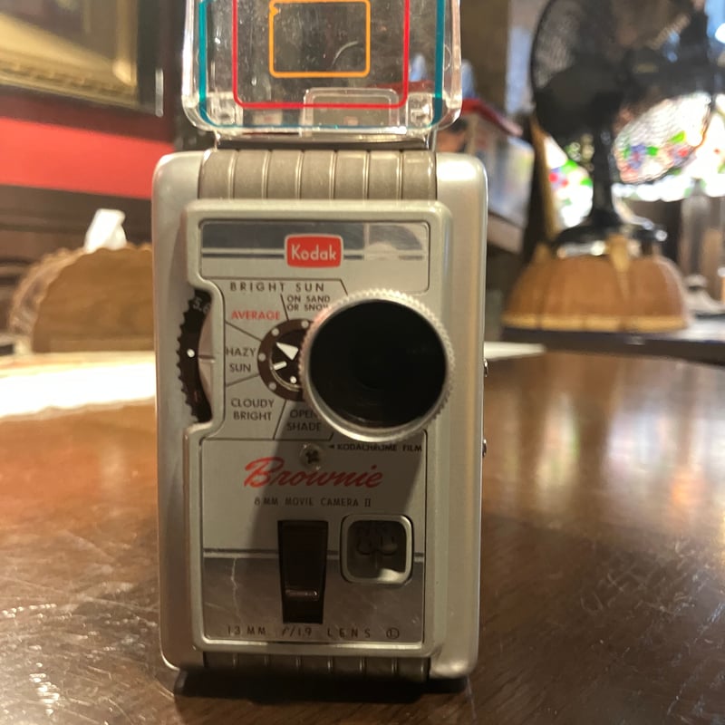 コダック KODAK ブローニー Brownie ムービーカメ 8mm ケース・ヒモ