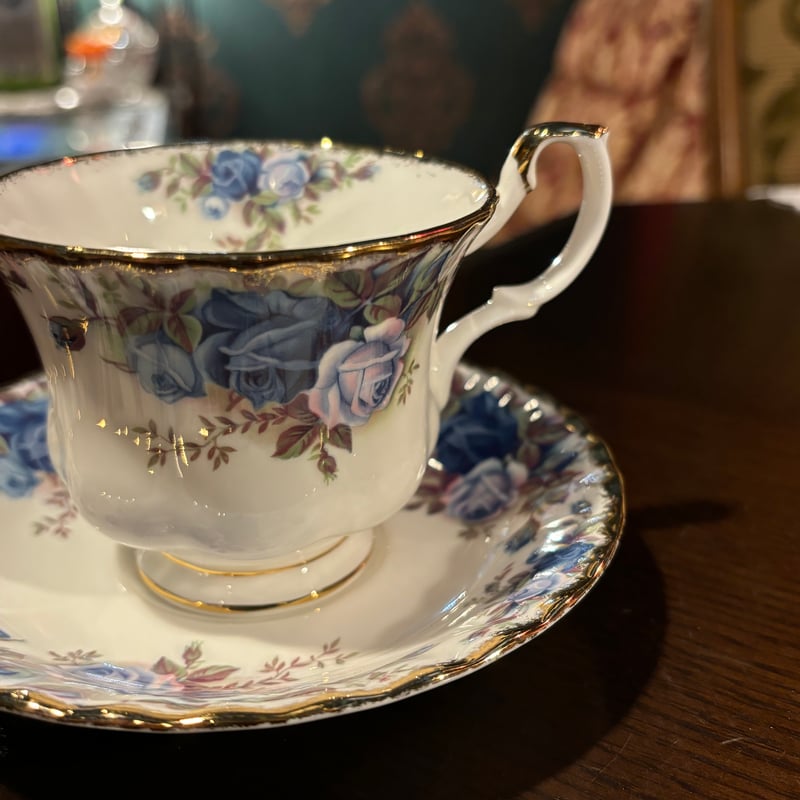 ROYAL ALBERT ロイヤルアルバート カップ&ソーサー 2客セット ROYAL ALBERT ロイヤルアルバート カップ&ソーサー 2客セット