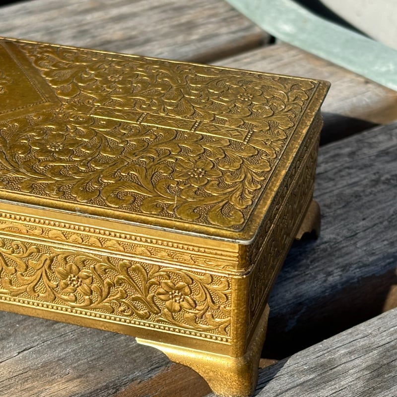 オルゴールジュエリーボックス | アンティーク家具と喫茶キャバレーの