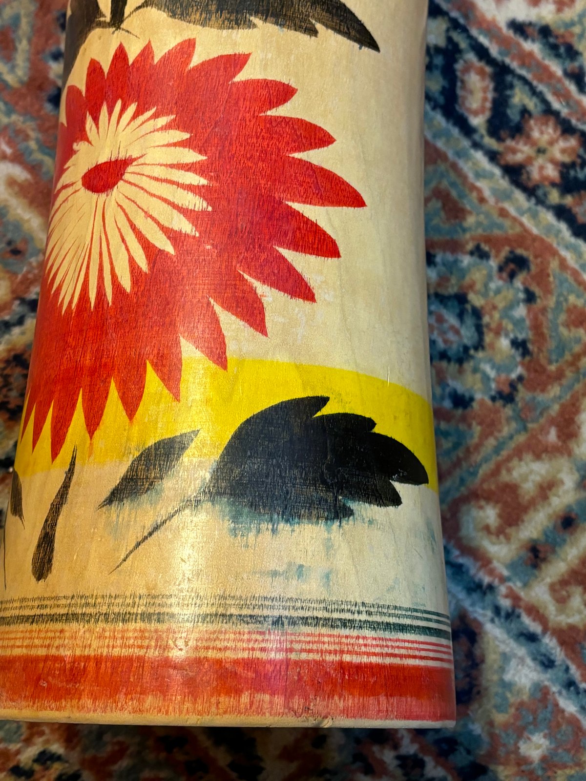 大きな大きなこけしさん | アンティーク家具と喫茶キャバレーのネット