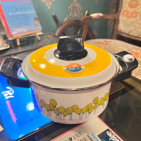 ホーロー鍋 | STORES