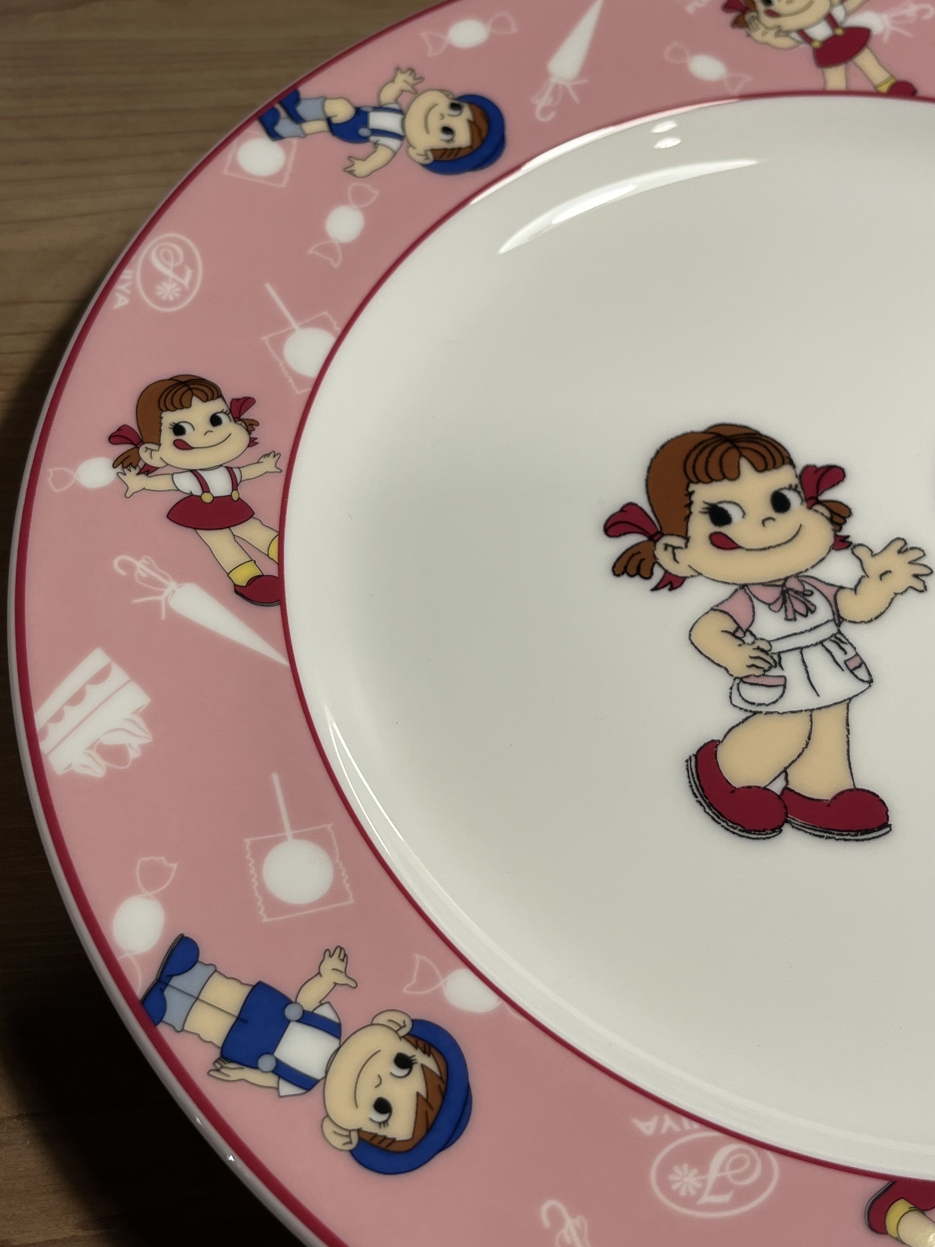 不二家×NORITAKE ペコちゃんポコちゃんのお皿 デッドストック