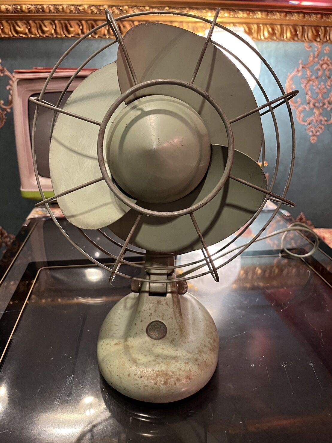 東京芝浦製作所！ヴィンテージレトロの扇風機 （稼働可