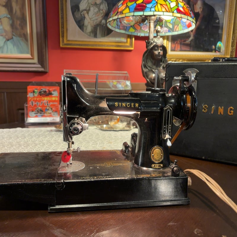 SINGER アンティークミシン フェザーウェイト221 ※参照 動作不明