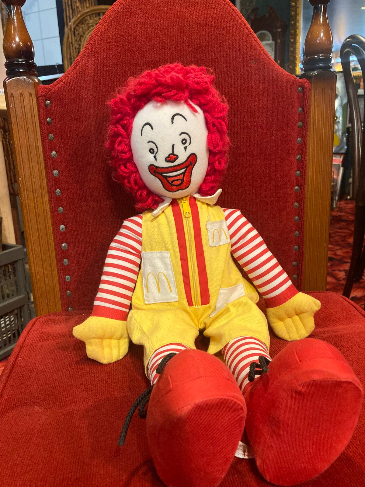 マクドナルドのドナルド人形 | アンティーク家具と喫茶キャバレーの