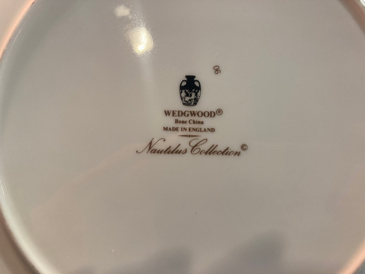 WEDGWOOD ノーチラスコレクション シェル大 | アンティーク家具と喫茶