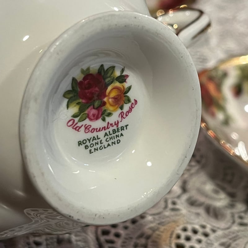 ロイヤルアルバート ティーカップセット | アンティーク家具と喫茶