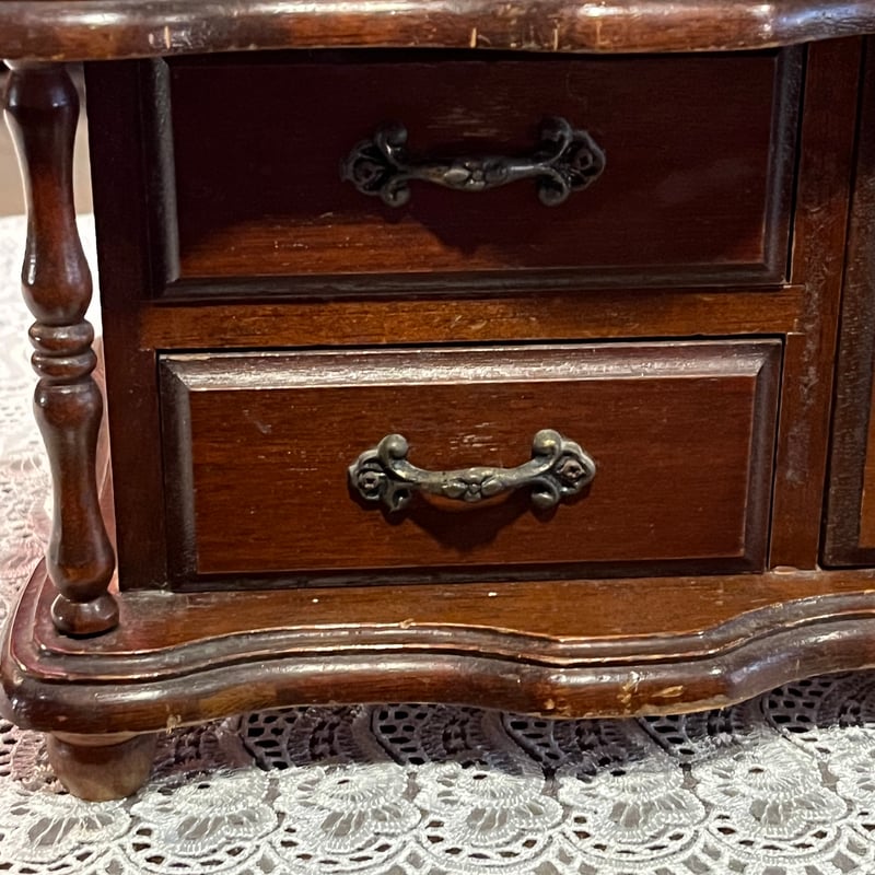 アンティーク【オルゴール＆アクセサリー引き出し】 アンティーク【オルゴール＆アクセサリー引き出し】