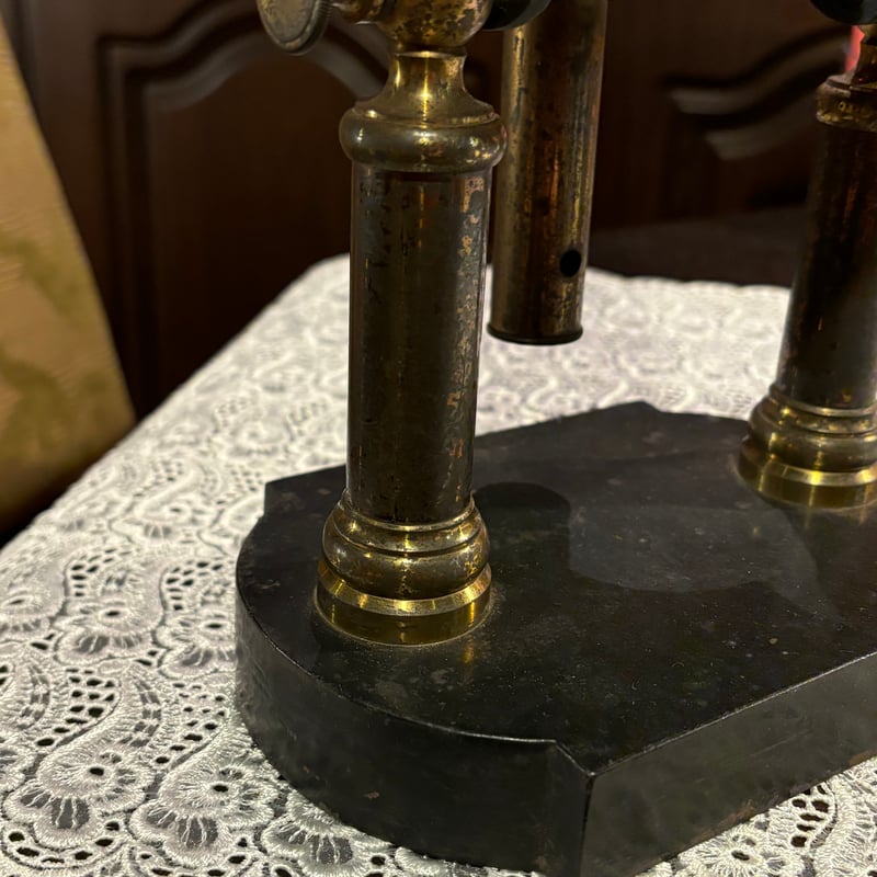 ヴィンテージ顕微鏡 | アンティーク家具と喫茶キャバレーのネットショップ