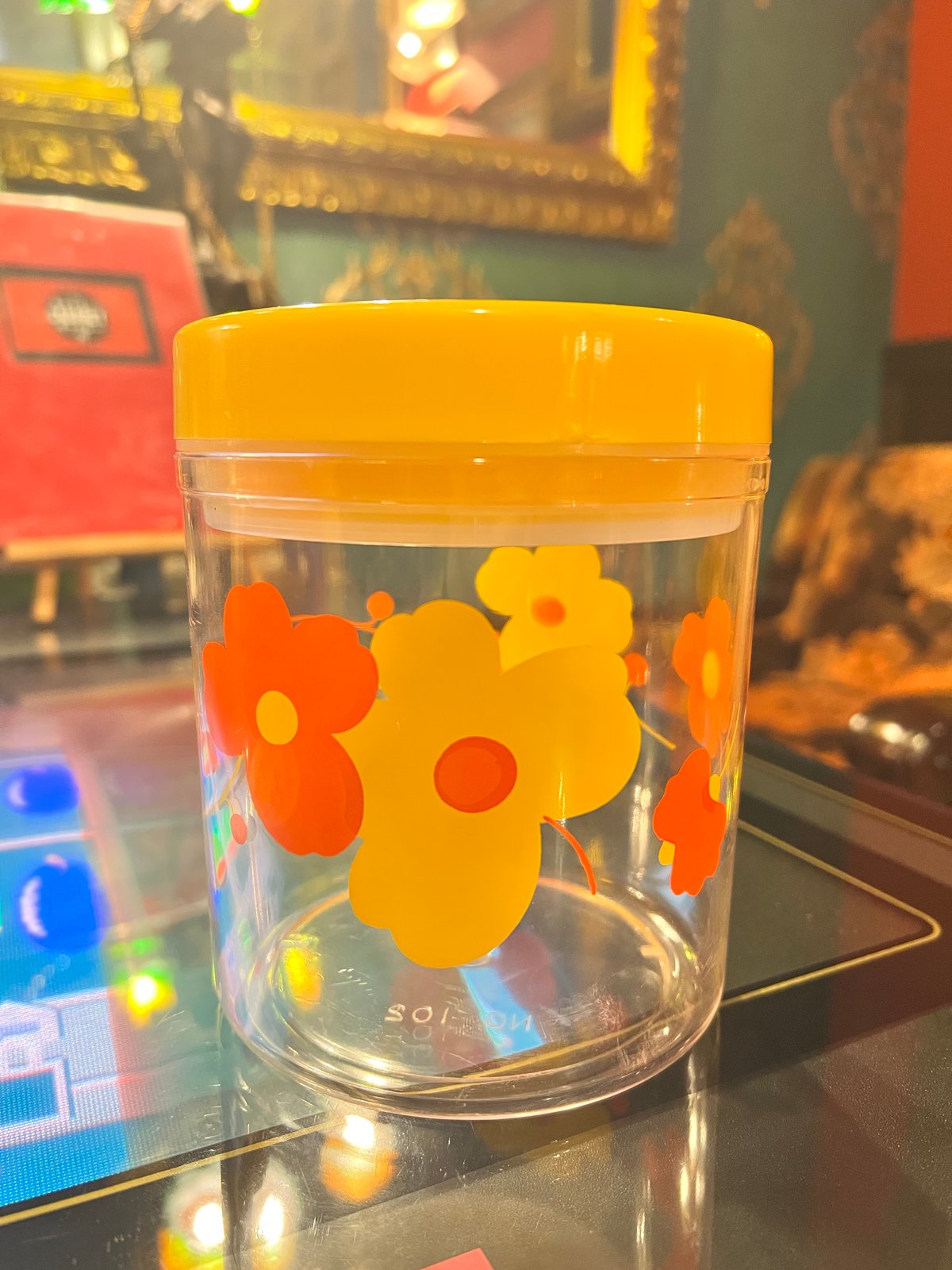 昭和レトロ 花柄プラスチックキャニスター | アンティーク家具と喫茶