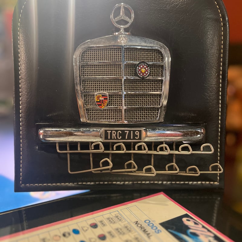 【希少】MERCEDES-BENZ ヴィンテージアート　ベンツ ドイツ 壁掛け ヴィンテージメルセデスベンツ 壁掛けキーリング | アンティーク家具と