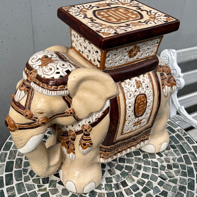 象陶器置物 フラワースタンド 花台 鉢置き - 置物 象陶器置物 フラワースタンド 花台 鉢置き - 置物