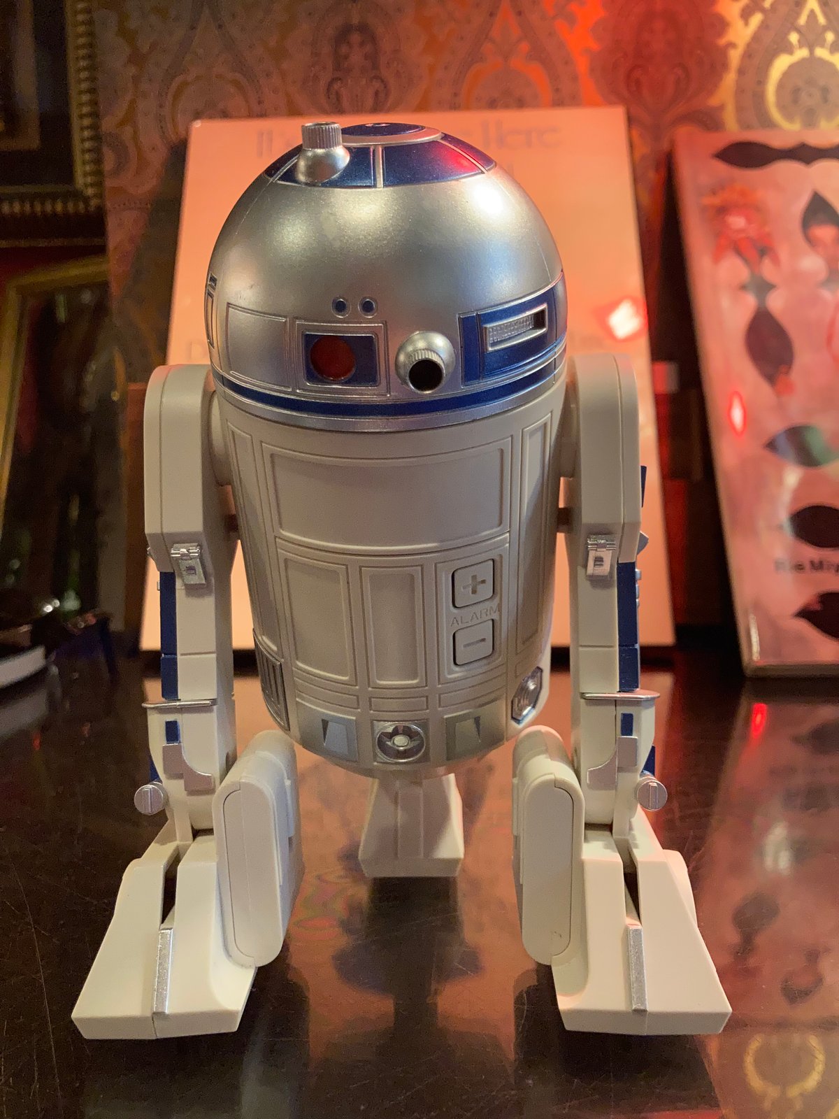 R2-D2目覚まし時計 | アンティーク家具と喫茶キャバレーのネットショップ
