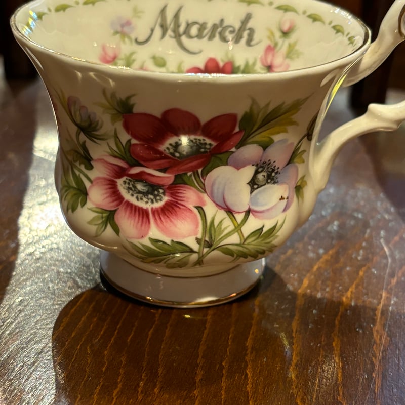 ロイヤルアルバート マンスリーマーチ カップ&ソーサー