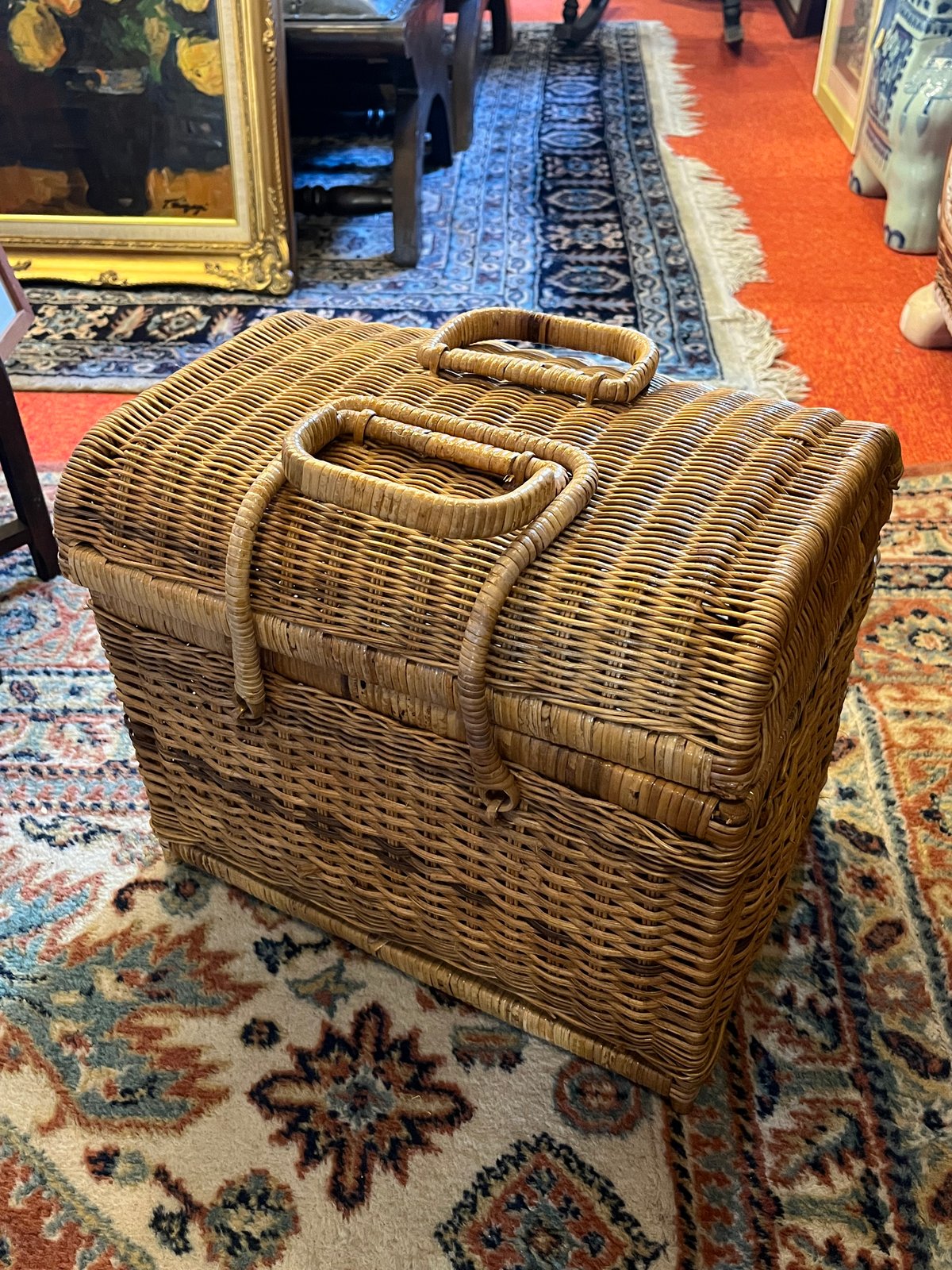 バスケット　カゴ　藤　木製ビーズ の 取っ手　レトロ　古道具 バスケット カゴ 藤 木製ビーズ の 取っ手 レトロ 古道具 レトロ