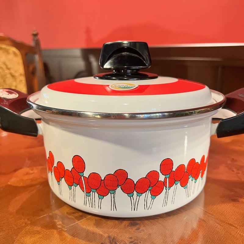 つくしかな？ 象印 ホーロー両手鍋 | アンティーク家具と喫茶