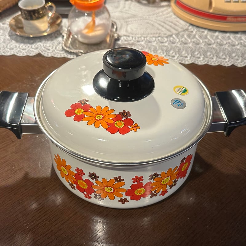 昭和レトロ ホーロー鍋 花柄 琺瑯なべ | アンティーク家具と喫茶