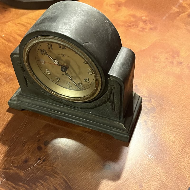 金属製精工舎の置き時計 （ジャンク品） | アンティーク家具と喫茶