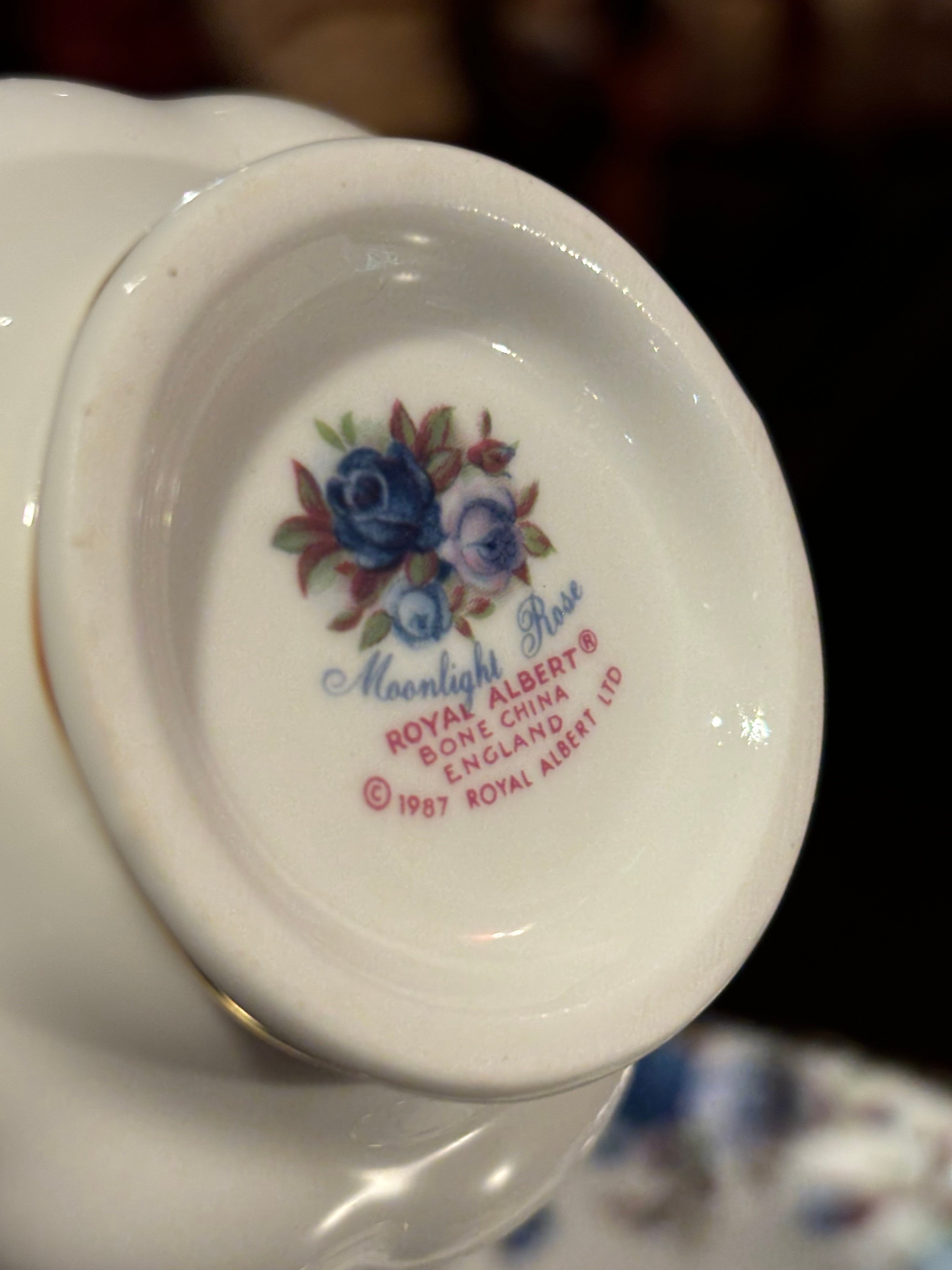 ROYAL ALBERT ロイヤルアルバート カップ&ソーサー 2客セット