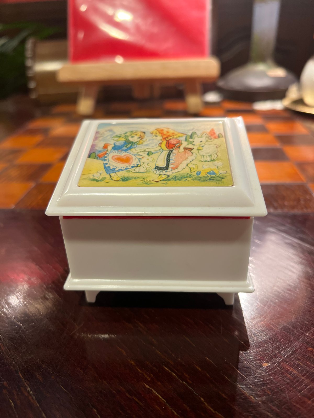 昭和レトロ オルゴール付き小さな宝石箱 | アンティーク家具と喫茶