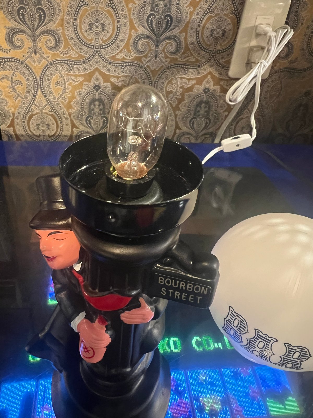 デッドストック BARランプ チャップリン | アンティーク家具と喫茶 