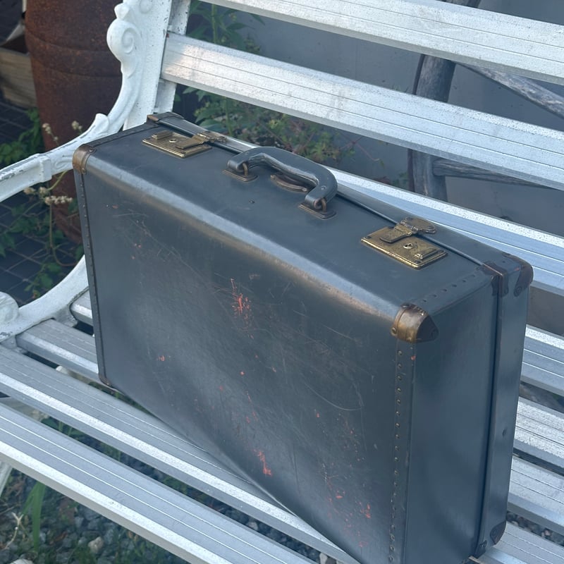 ビンテージ トランクケース | アンティーク家具と喫茶キャバレーの